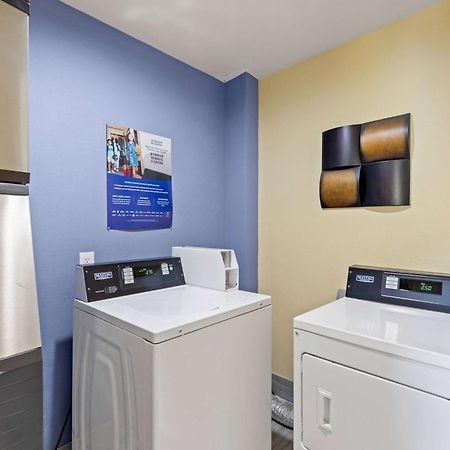 Days Inn & Suites By Wyndham Dfw Airport South-Euless Esterno foto