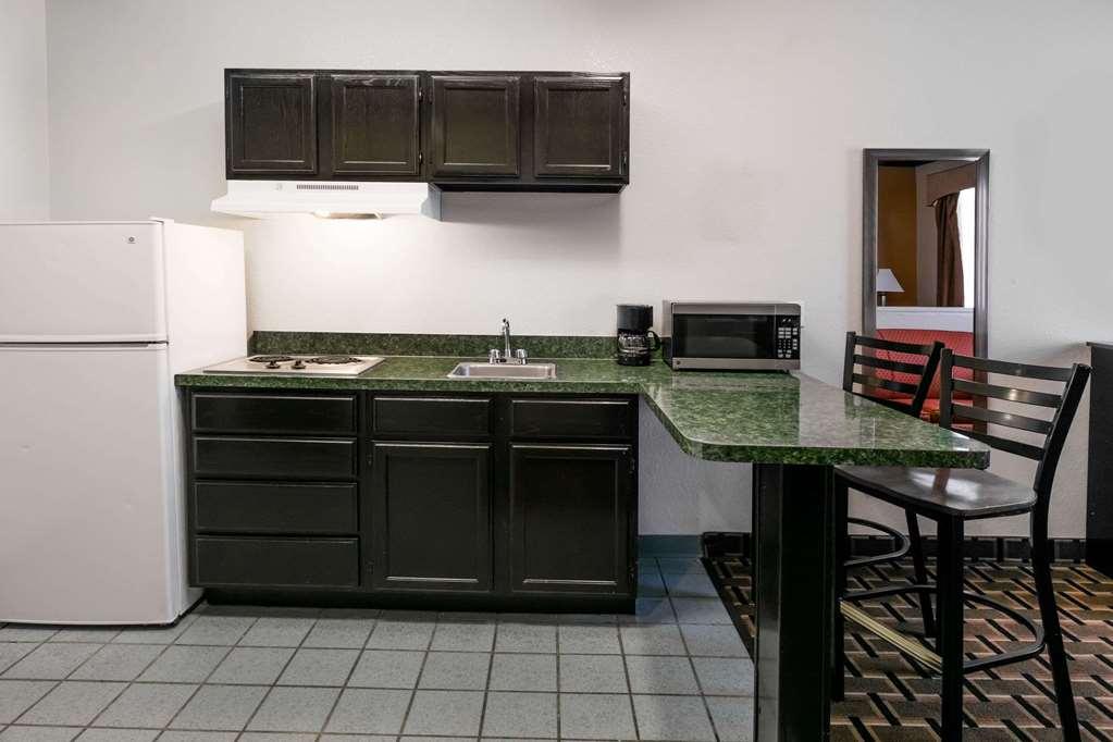 Days Inn & Suites By Wyndham Dfw Airport South-Euless Camera foto